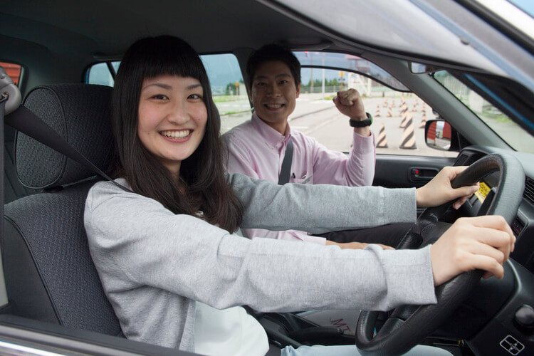 六日町自動車学校の教習の様子